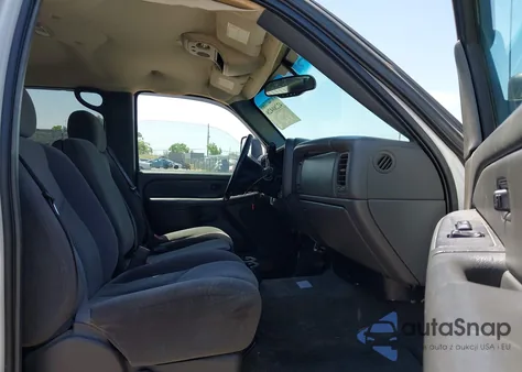 2007 Chevrolet Silverado 2500Hd Classic Lt1 z USA, uszkodzony, nr VIN 1GCHK23D17F112207